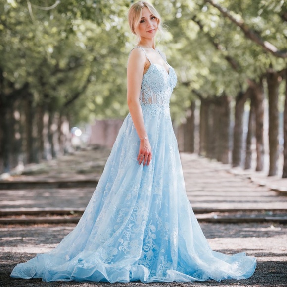 Jovani Dress - Picture 1 of 4